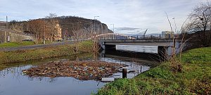 Řeka Labe v Ústí v pátek 29. prosince.