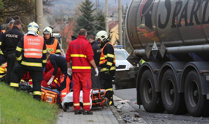 Dopravní nehoda na silnici z Ústí do Děčína.