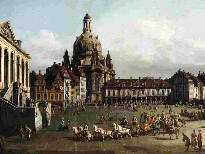 Barokní kostel Frauenkirche v minulosti a dnes.