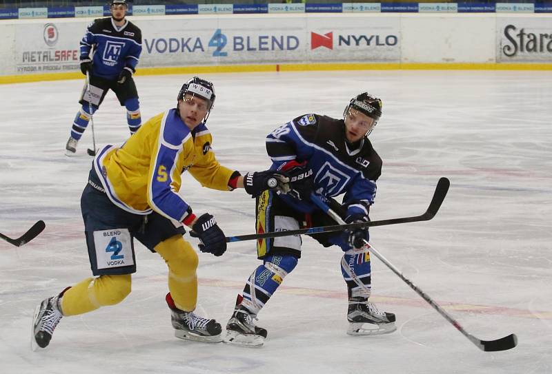 Ústečtí hokejisté (žlutí) doma podlehli Havířovu po boji 5:6.