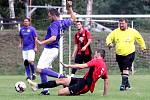 Utkání Přestanova (fialovo-bílí) proti MSK Trmice (červenočerní) skončilo remízou 2:2,, po penaltách získal bod navíc Přestanov. Hráno na stadionu v Trmicích.