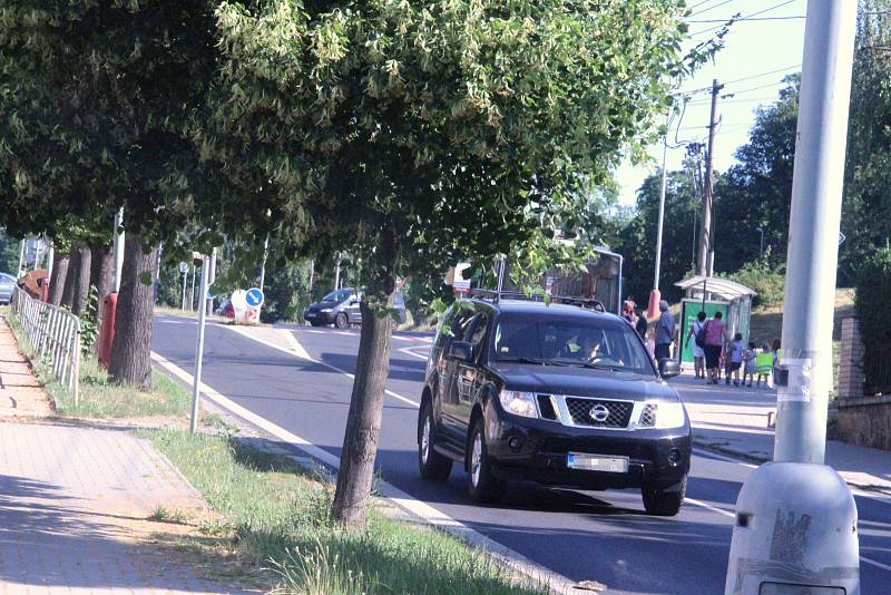 Nehoda na křižovatce Hilarovy a Na Spojce v Ústí