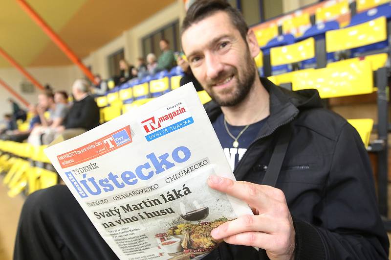 Basketbalové utkání mezi Slunetou Ústí nad Labem a Vídní.