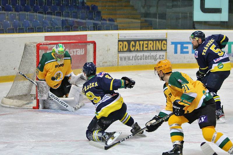 HC Slovan Ústí vs. VHK Robe Vsetín.