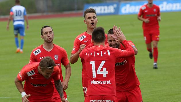 Fotbalisté Ústí nad Labem prohráli v prvním zápase po pauze zaviněné koronavirem 1:2. Na domácí půdě nestačili na Zbrojovku Brno.