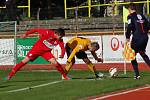 Ústečtí fotbalisté (červení) remizovali v Sokolově 1:1.