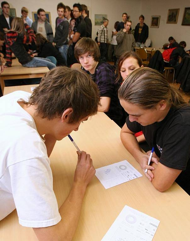 Střední škola technická pořádala turnaj v  piškvorkách.