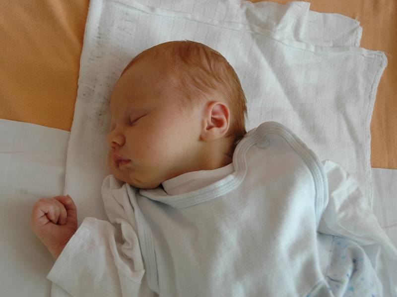 Markéta Hrubešová,  porodila v ústecké porodnici dne 30. 7. 2012 (16.57) syna Adama (50 cm, 3,2 kg).
