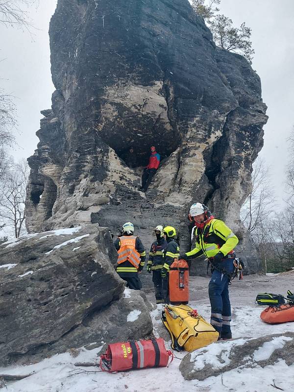 Záchrana nezkušeného německého lezce v Tisé.