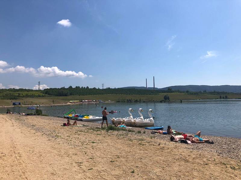 Jezero Milada u Ústí nad Labem.