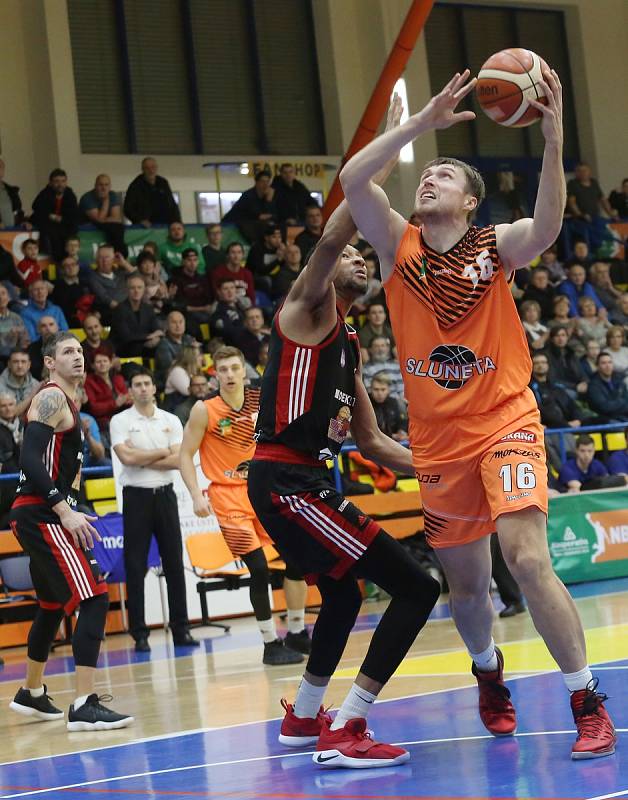 Basketbalové utkání Ústí nad Labem a Svitavy.