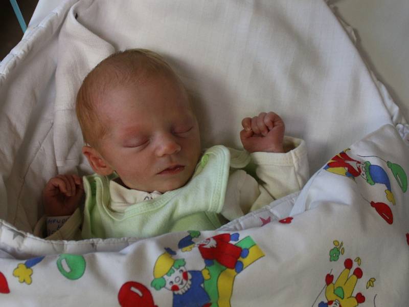 Magdaléna Šimonová se  narodila v ústecké porodnici  17. 3. 2017 (2.55) K. Šimonové.  Měřila 48 cm, vážila 2,75 kg.