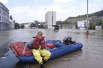 Takto zachytil povodně v srpnu 2002 v centru Ústí nad Labem fotograf Petr Berounský.