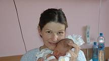 Martina Lukešová, porodila v ústecké porodnici dne 21. 5. 2011 (18.43) syna Vlastimila (50 cm, 3,05 kg).