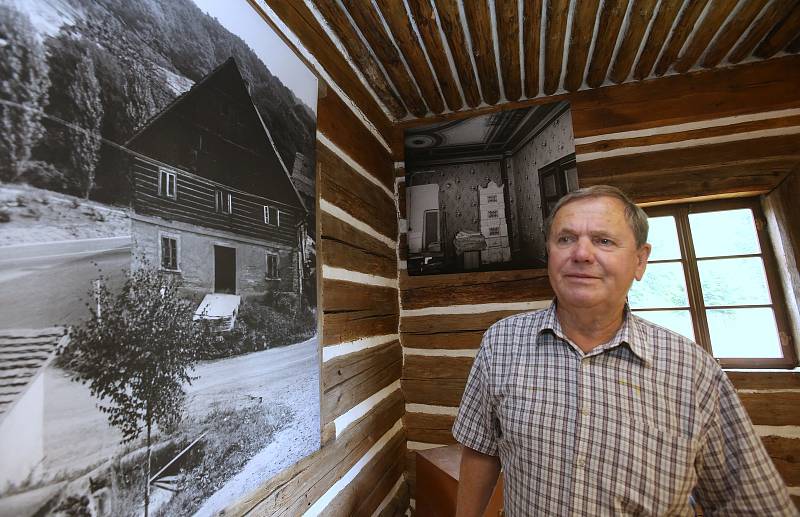 V Zubrnickém skanzenu probíhá výstava Zmizelé Ústecko.