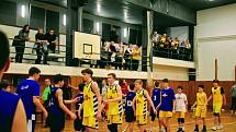 Basketbalové derby mezi Slunetou Ústí nad Labem a Děčínem v extralize žáků U14 skončilo vítězstvím domácích 76:60.