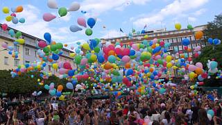 Dva tisíce dvanáct balonků uletělo a Ústí má rekord! - Ústecký deník