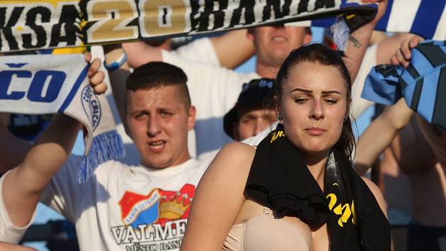 Obavy z řádění fanoušků fotbalového Baníku se v pátek odpoledne nenaplnily.