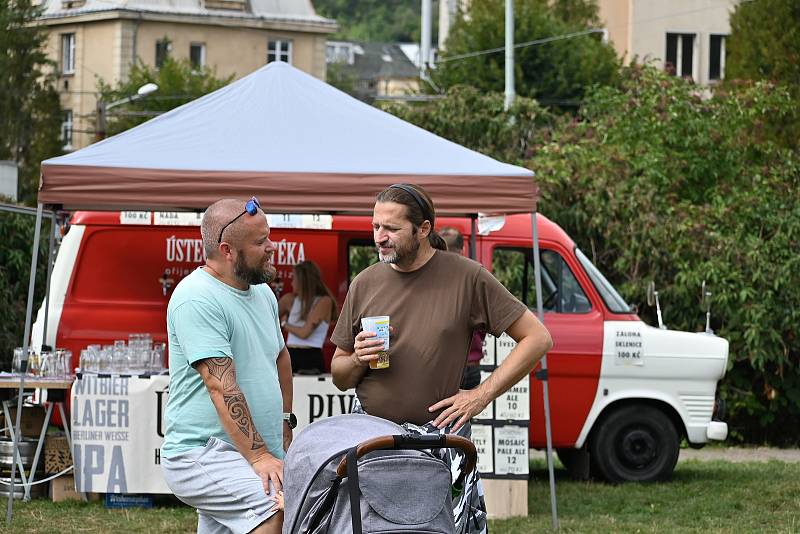 Devátý ročník festivalu Nádhera v sadech Vrchlického.