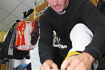 MILOSLAV GUREŇ. Zkušený hokejový obránce, který hrál i NHL, se v litvínovské kabině moc neohřál. Už je v Ústí.