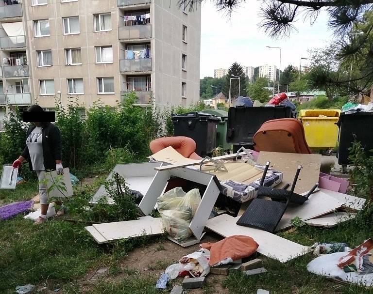 Likvidace černé skládky v Ústí nad Labem