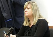 U Okresního soudu v Ústí nad Labem stojí opět bývalá náměstkyně primátora Zuzana Kailová