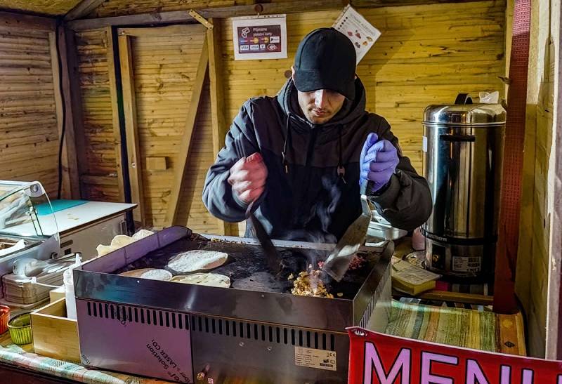 Slavnostní rozsvícení vánočního stromu na Lidickém náměstí v Ústí nad Labem