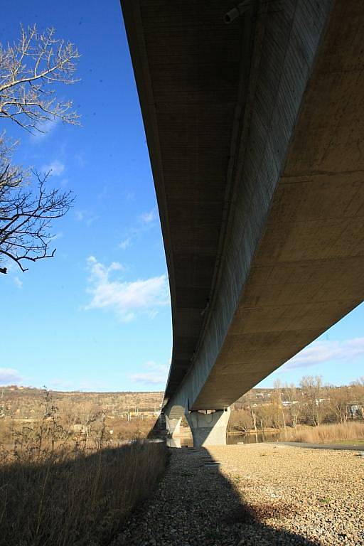Západní most v Litoměřicích: Zátěžové zkoušky