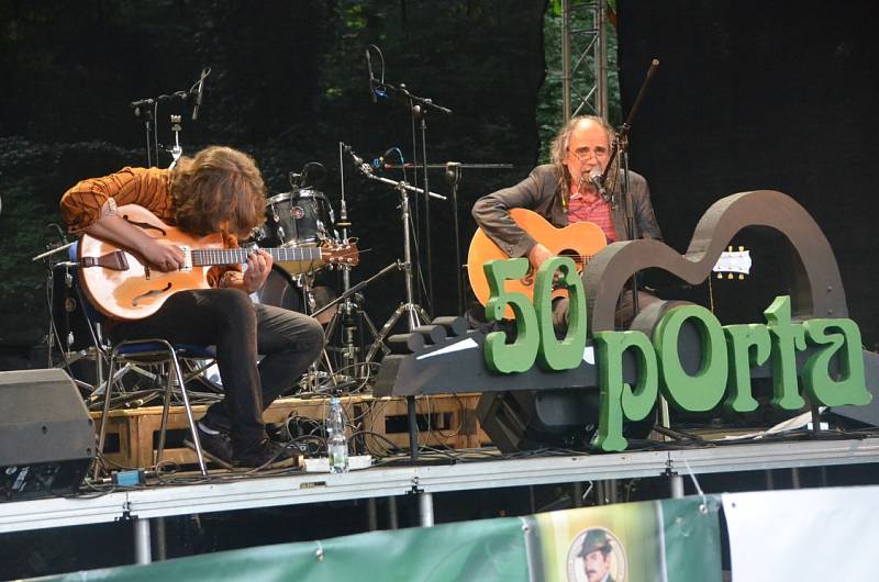 Půlstoletí o víkendu slavil legendární český hudební festival Porta.