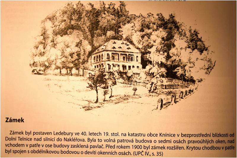 Místo zámku na Telnici najdete už jen kapli Ledebour. Při pátrání mi pomohl Jan Kolísek a starosta Jan Doubrava.