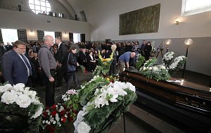 Pohřeb známého fotografa Petra Berounského se konal v pátek 16. června v prostorách Starého krematoria na Střekově v Ústí nad Labem.