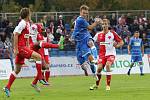 Fotbalisté Army (modří) znovu v poháru smázli Slavii.