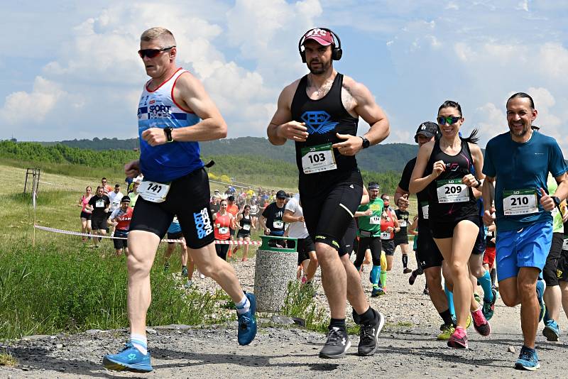 První letošní akce se má uskutečnit na Miladě v sobotu 5. února pod názvem Winter Milada Run. Informaci o chystané zimní akci poskytla Deníku ústecká běžecká autorita Zuzana Kotěšovcová. Snímky jsou z loňského léta, nová dokumentace bude víc klouzat!