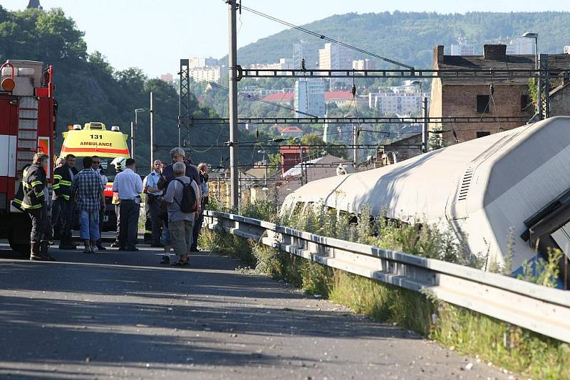 Ve Vaňově vykolejil osobní vlak CityElefant.