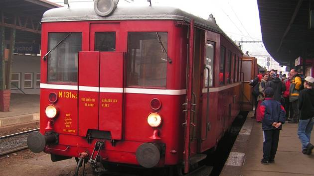 Lokomotivy a hnací vozidla mají svá jména - Hurvínek.