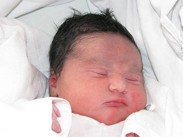 Alexandra Fečová porodila v ústecké porodnici dne 1. 10. 2009 (9.30) dceru Janu (48 cm, 3,2 kg).