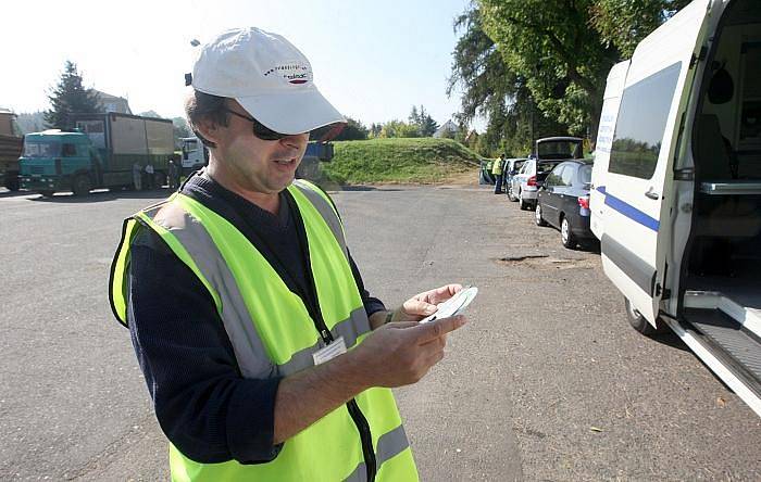 Celníci a republikoví policisté se zaměřili na řidiče kamionů v Libouchci na Ústecku.