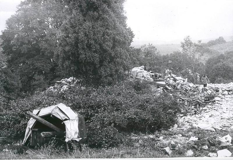 V současnosti mohou zájemci vidět výstavu Zničené kostely severních Čech 1945 1989 i v sídle ústředního odborného pracoviště Národního památkového ústavu v Ústí nad Labem.