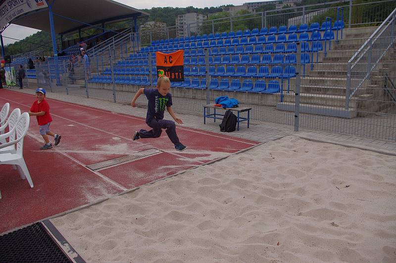 Slavnostní otevření městského stadionu v Ústí