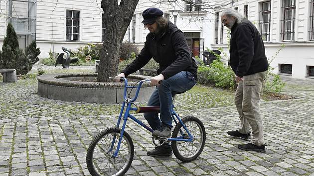 Ústecké muzeum získalo další vzácnou jiskru. Stroj mu daroval Milan Bouška