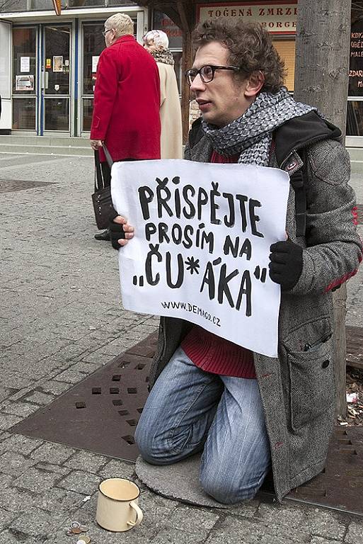 Známý ústecký herec Jiří Maryško shání peníze na pokrytí případných soudních výloh.