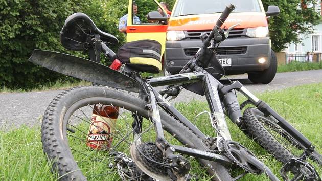 Cyklista nezvládl řízení a přepadl přes řídítka. V krvi mu koloval alkohol. Ilustrační foto