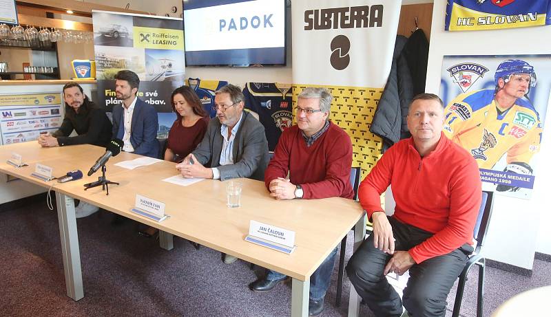 Představení projektu nového zimního stadionu v Ústí nad Labem.