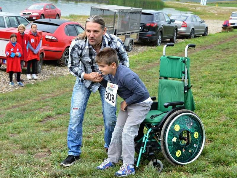 Druhý ročník Běhu upřímných srdcí nadace Matěje Proška.