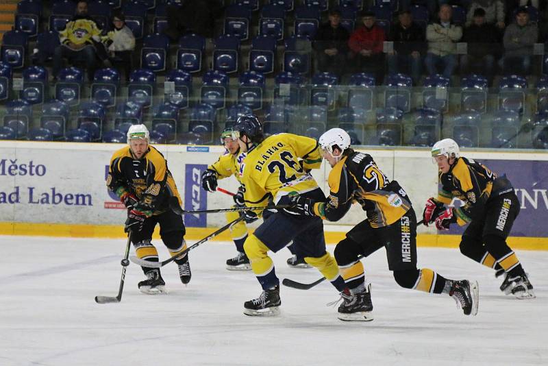 Lední hokej HC Slovan x. SK Kadaň - foto