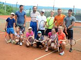 Jeden z nejmladších tenisových oddílů v Ústí, Pod svahem, uspořádal pro své děti tenisový kemp.