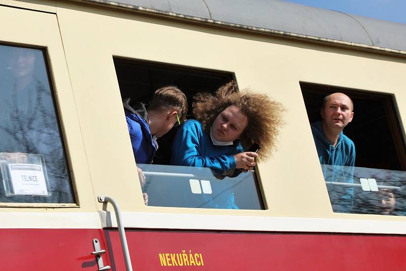 Slavnostní zahájení provozu Kozí dráhy na trase Děčín - Telnice