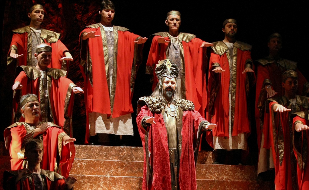 OBRAZEM: Opera Nabucco je jedna velká modlitba lidí v nouzi - Ústecký deník
