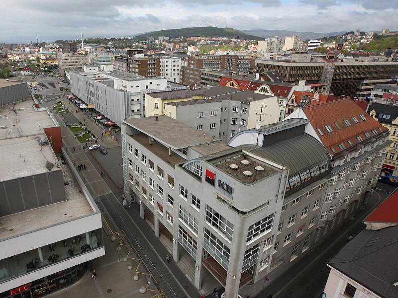 Část Ústí nad Labem pohledem z šikmé věže gotického kostela Nanebevzetí Panny Marie