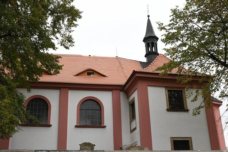 Kostel svatého Mikuláše v ústecké čtvrti Všebořice